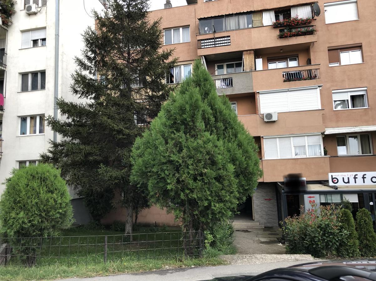 Ulpiana Apartment Pristina Kültér fotó